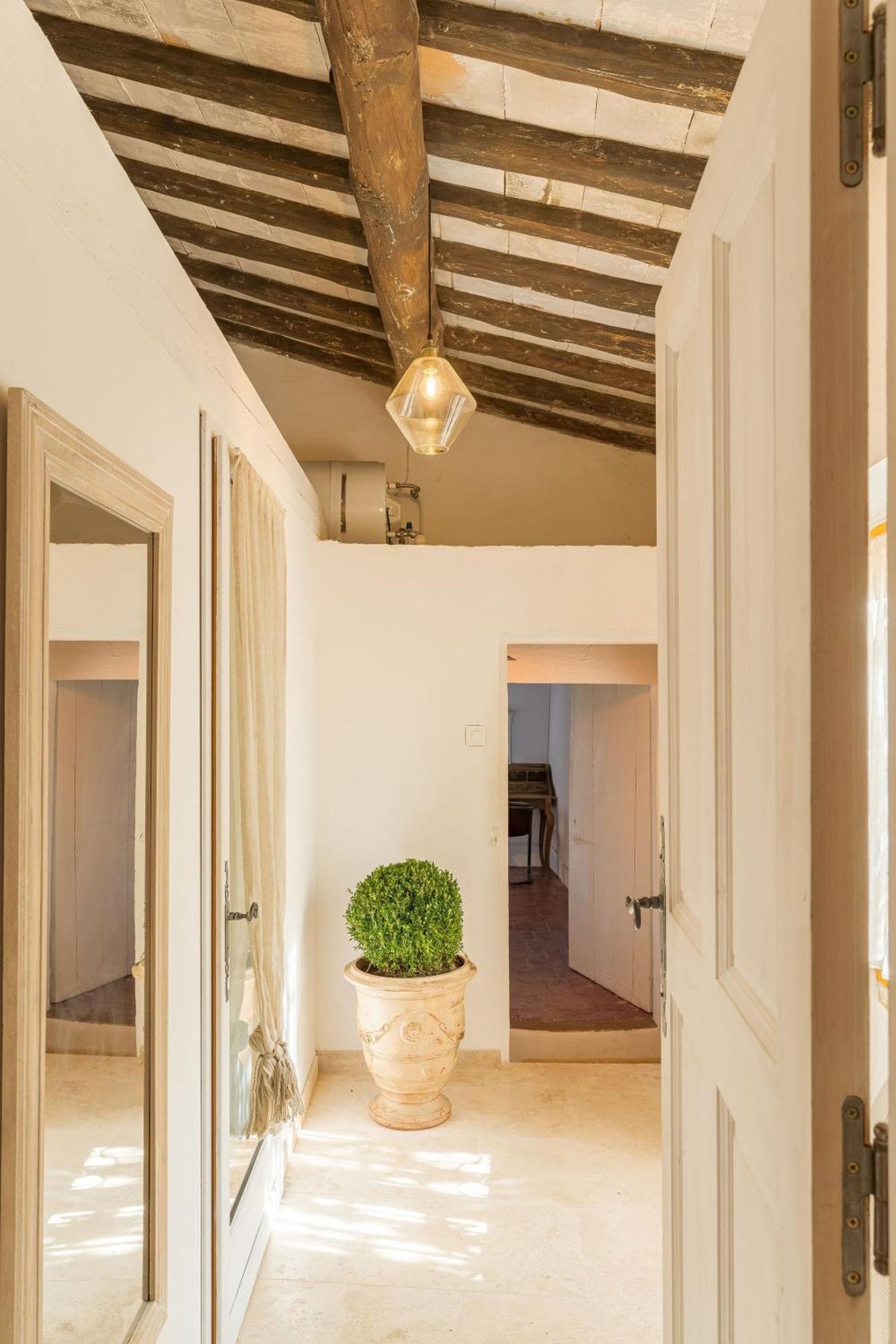 Les Calades Villa Ledenon Bagian luar foto