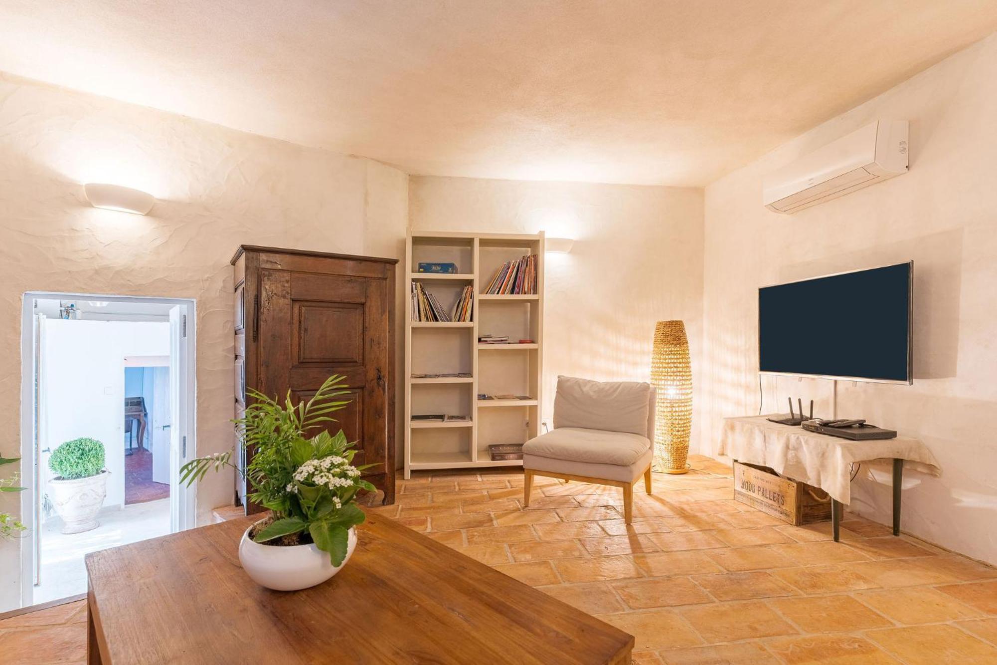 Les Calades Villa Ledenon Bagian luar foto