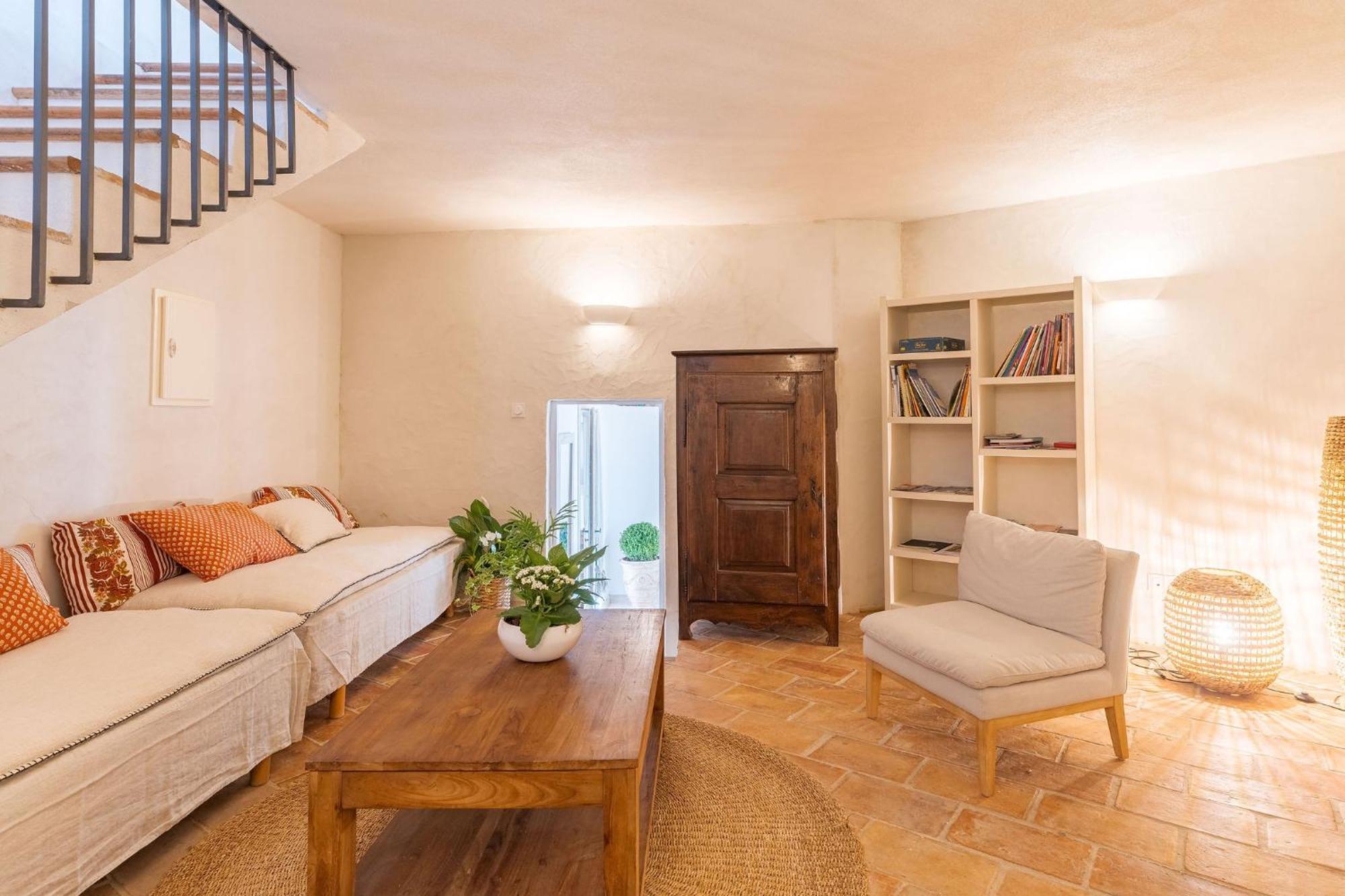 Les Calades Villa Ledenon Bagian luar foto